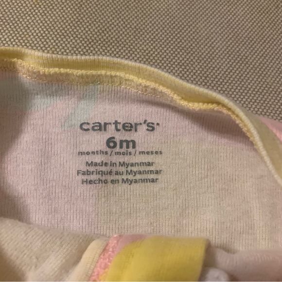 6 month Carter’s Pear sleeper - Picture 2 of 2